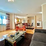 Ladoni - #new#big#spacious#large Garden Apartmán Podstrana