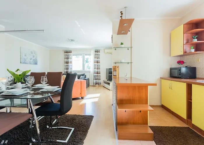 Appartement Ladoni - #new#big#spacious#large Garden Podstrana